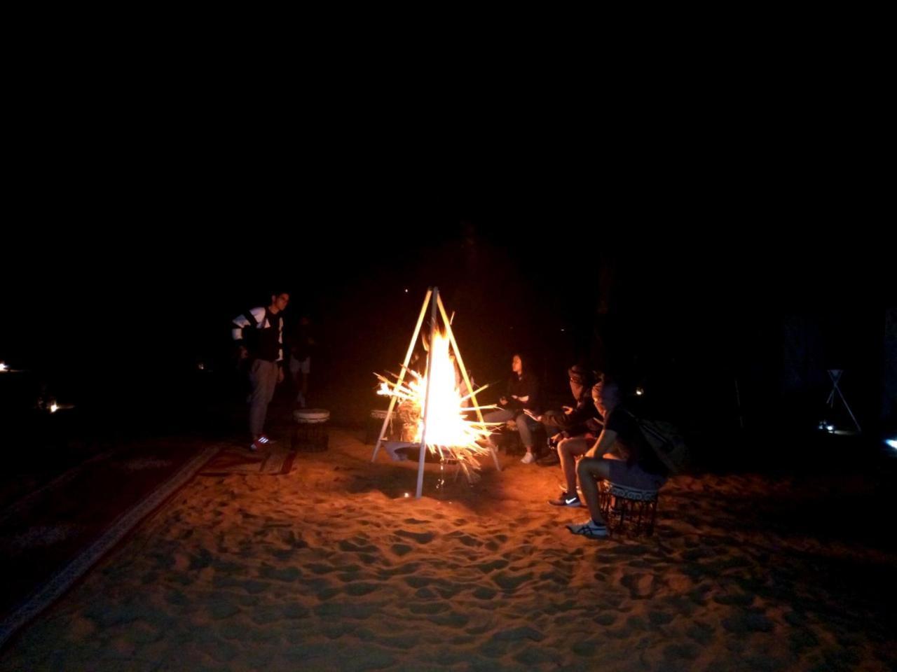 Luxury Camp Camelhouse Hotel เมอร์ซูกา ภายนอก รูปภาพ